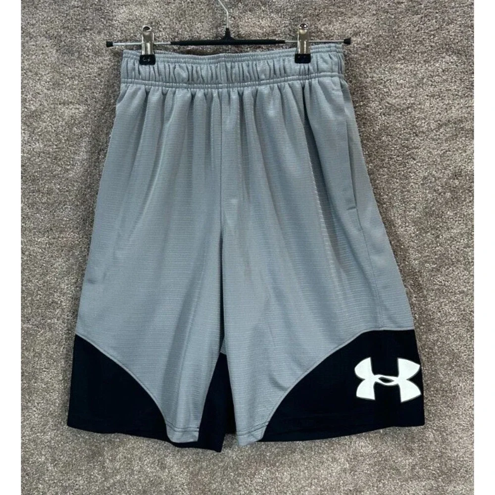 Under Armour Shorts Mens Medium‎ Gray Stripe Actual 28X10 Heatgear Elastic Waist